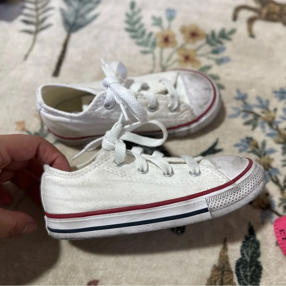 Converse Classic White Kids Sneakers size 9